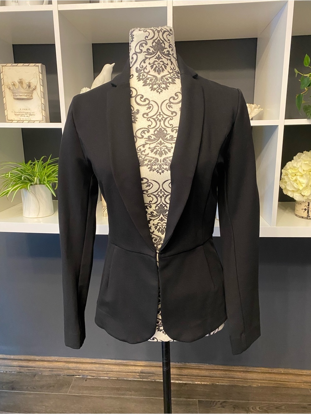 NWT Quince Black Tailored Blazer - Classic Jacket